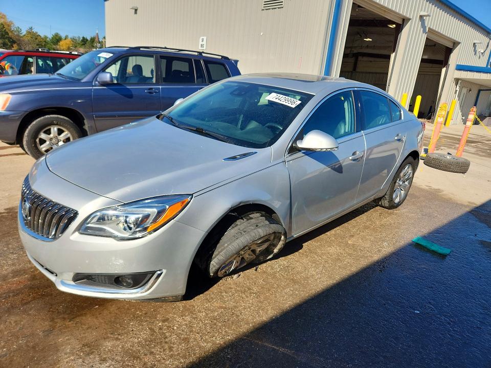 BUICK REGAL 2017 with VIN 2G4GR5GX7H9106799 - Photo from auction
