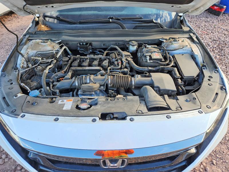 Снимка 11 от търг – 2020 HONDA ACCORD с VIN 1HGCV1F31LA086246