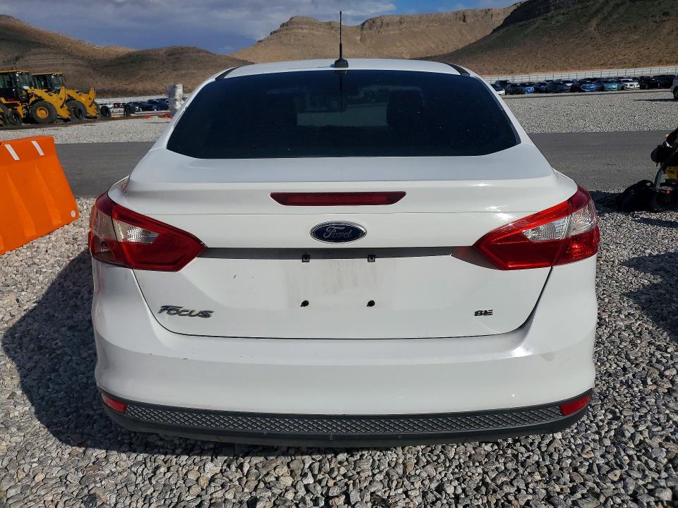 Снимка 6 от търг – 2012 FORD FOCUS с VIN 1FAHP3F25CL362259