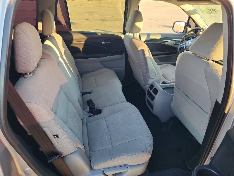 Снимка 11 от търг – 2016 HONDA PILOT с VIN 5FNYF5H3XGB045956