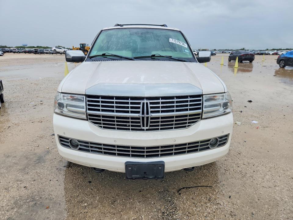 Снимка 5 от търг – 2012 LINCOLN NAVIGATOR с VIN 5LMJJ2J53CEL06813