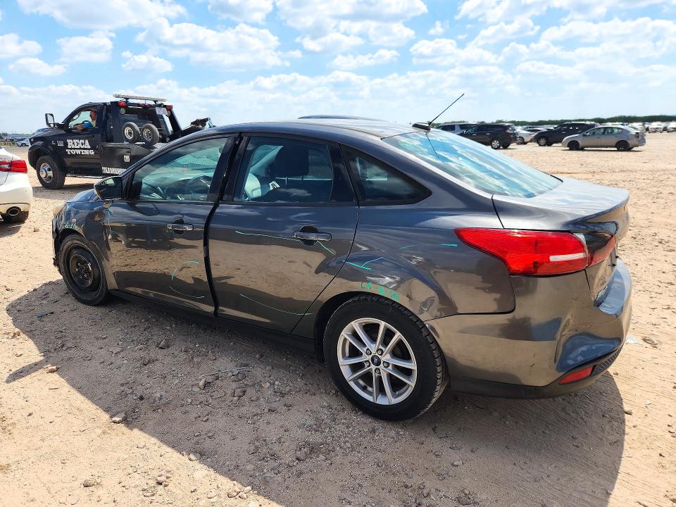 Photo 2 from auction – 2015 FORD FOCUS with VIN 1FADP3F28FL233645