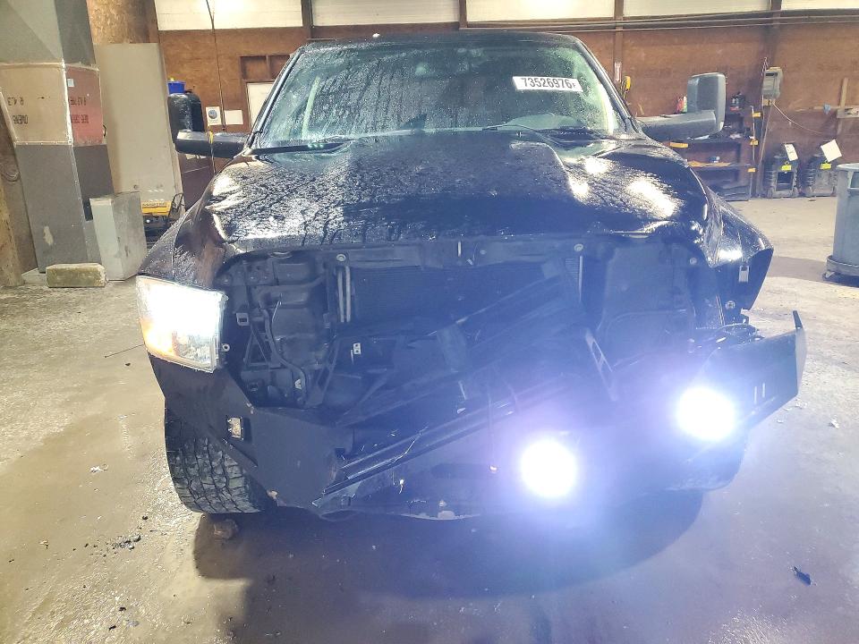 Снимка 5 от търг – 2014 RAM 1500 с VIN 1C6RR7LG1ES311762