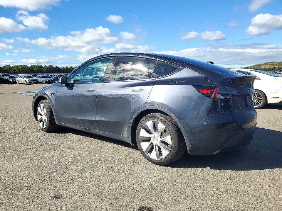 Photo 2 from auction – 2024 TESLA MODEL Y with VIN 7SAYGDEE2RA286491