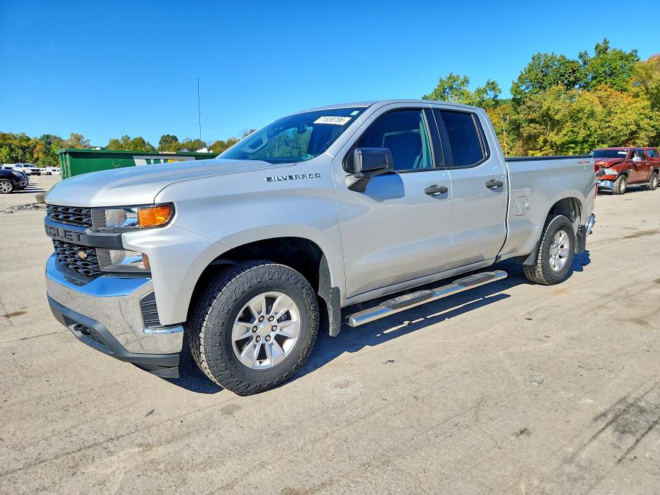 CHEVROLET SILVERADO 2019 с VIN 1GCRYAEH1KZ260698 - Снимка от търг