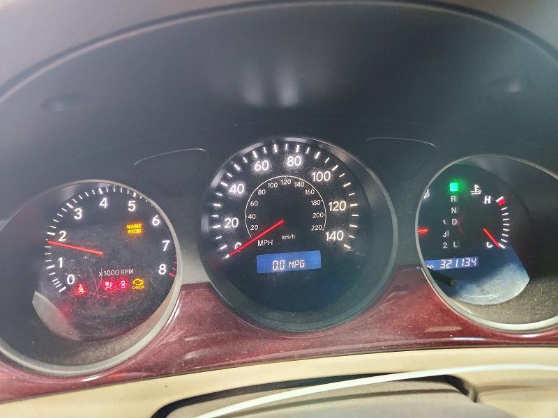 Photo 9 from auction – 2004 LEXUS ES with VIN JTHBA30G840014205