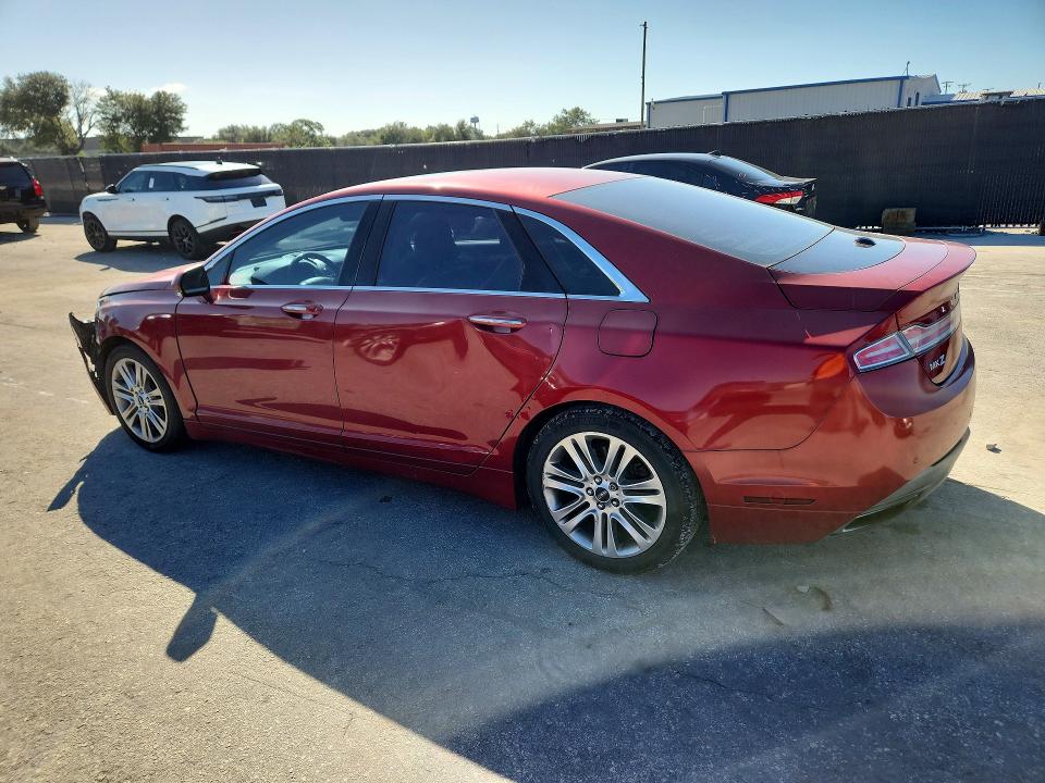 Фото 2 с аукциона – 2016 LINCOLN MKZ с VIN 3LN6L2G96GR606894