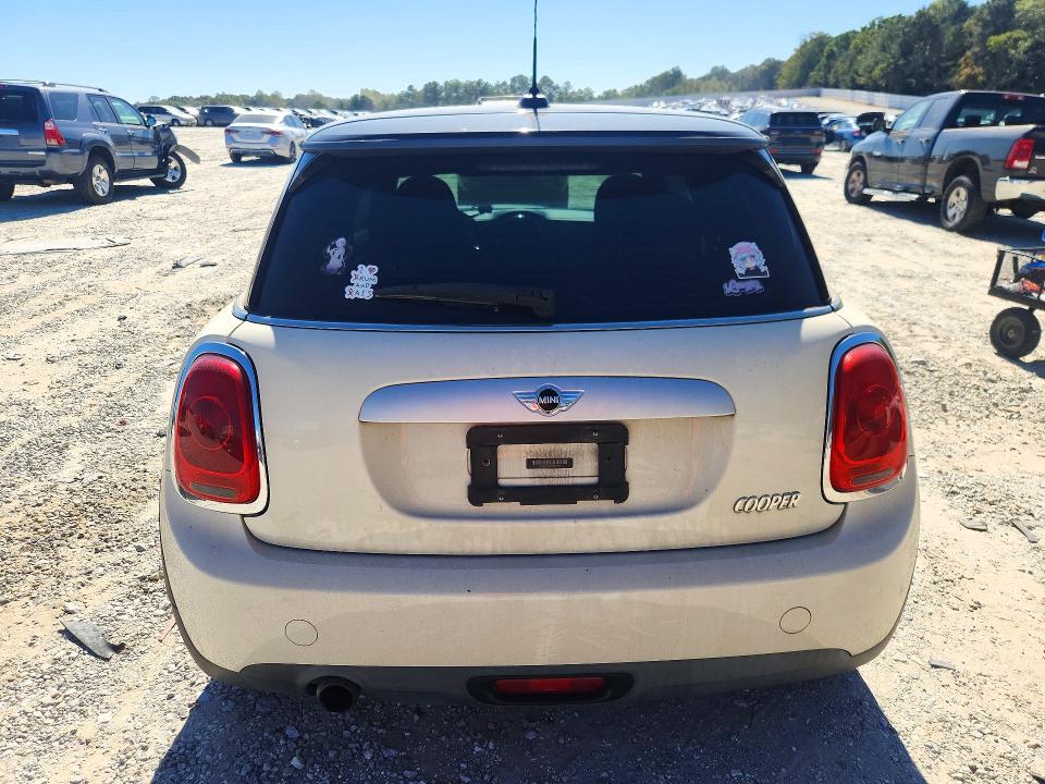 صورة رقم 6 من المزاد - 2015 MINI COOPER مع VIN WMWXM5C58F3A57755
