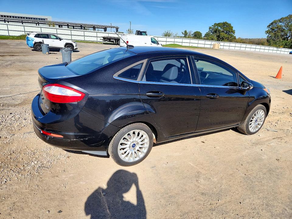 صورة رقم 3 من المزاد - 2014 FORD FIESTA مع VIN 3FADP4CJ1EM100448