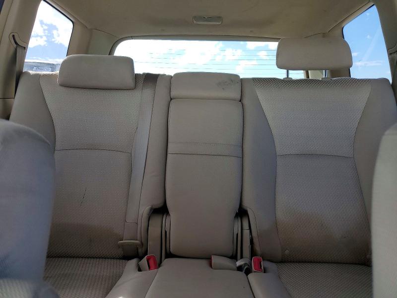 Photo 10 from auction – 2006 TOYOTA HIGHLANDER with VIN JTEGD21A460142863