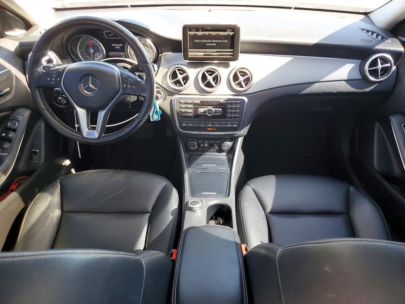 Снимка 8 от търг – 2015 MERCEDES-BENZ GLA с VIN WDCTG4GB7FJ118650