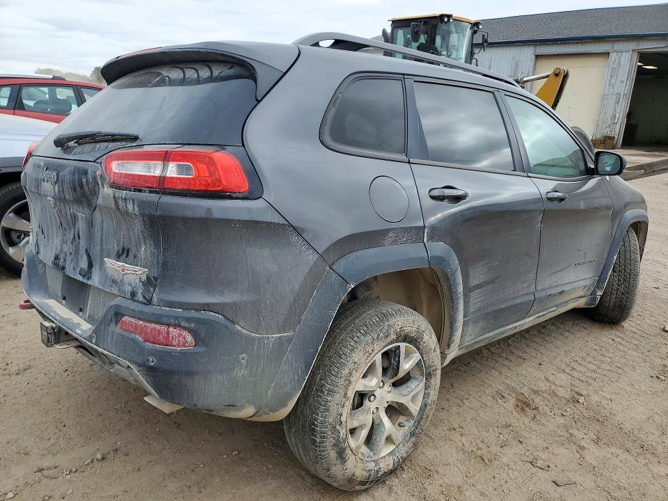 Photo 3 from auction – 2014 JEEP CHEROKEE with VIN 1C4PJMBS9EW137699