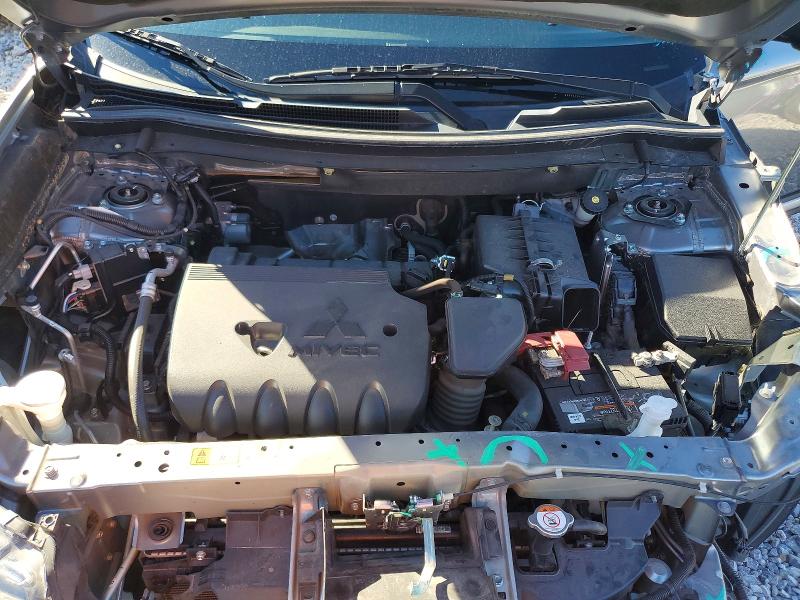 Снимка 12 от търг – 2020 MITSUBISHI OUTLANDER с VIN JA4AD2A39LZ007312