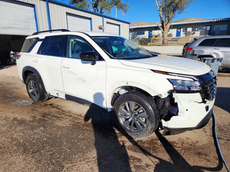 Photo 4 from auction – 2026 NISSAN PATHFINDER with VIN 5N1DR3BE2TC244359