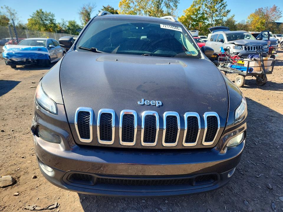 Снимка 5 от търг – 2017 JEEP CHEROKEE с VIN 1C4PJMCB2HW602388
