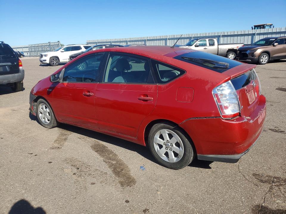 Снимка 2 от търг – 2006 TOYOTA PRIUS с VIN JTDKB20U467063927