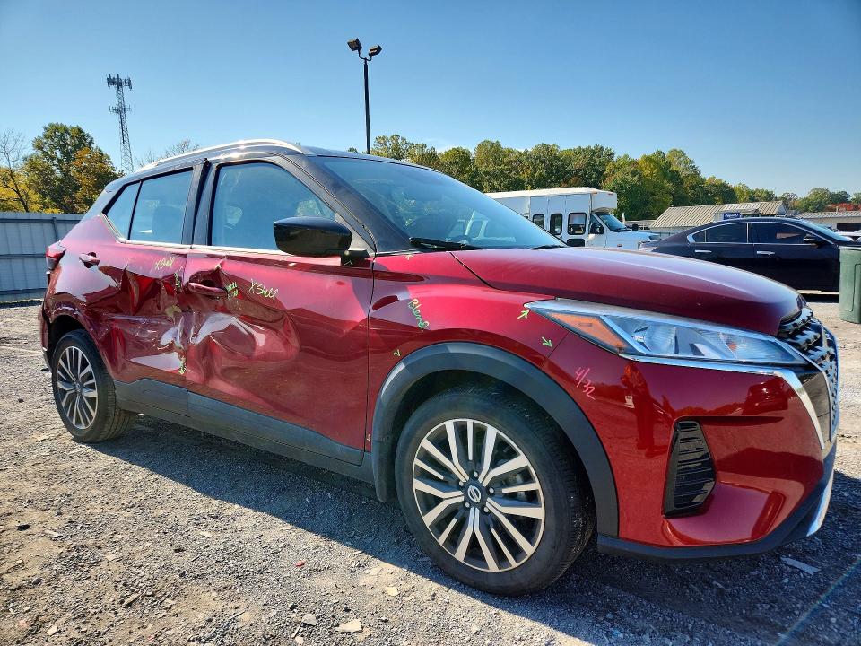 Photo 4 from auction – 2021 NISSAN KICKS with VIN 3N1CP5CV0ML469288