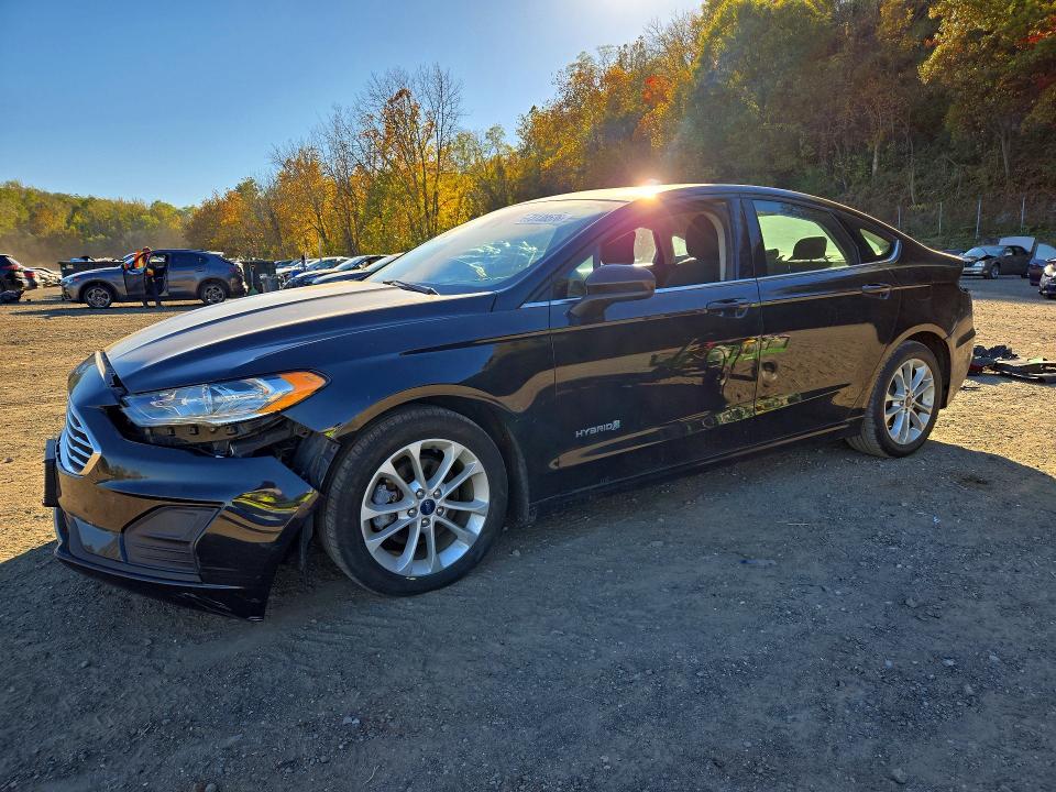 FORD FUSION 2019 с VIN 3FA6P0LU1KR192204 - Фото с аукциона