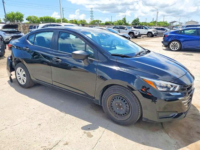 Снимка 4 от търг – 2025 NISSAN VERSA S S с VIN 3N1CN8DV1SL818588