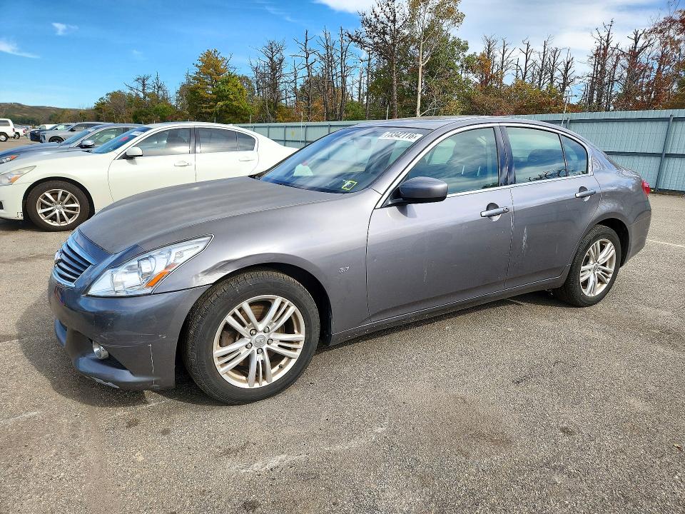 INFINITI Q40 2015 с VIN JN1CV6AR5FM520388 - Снимка от търг