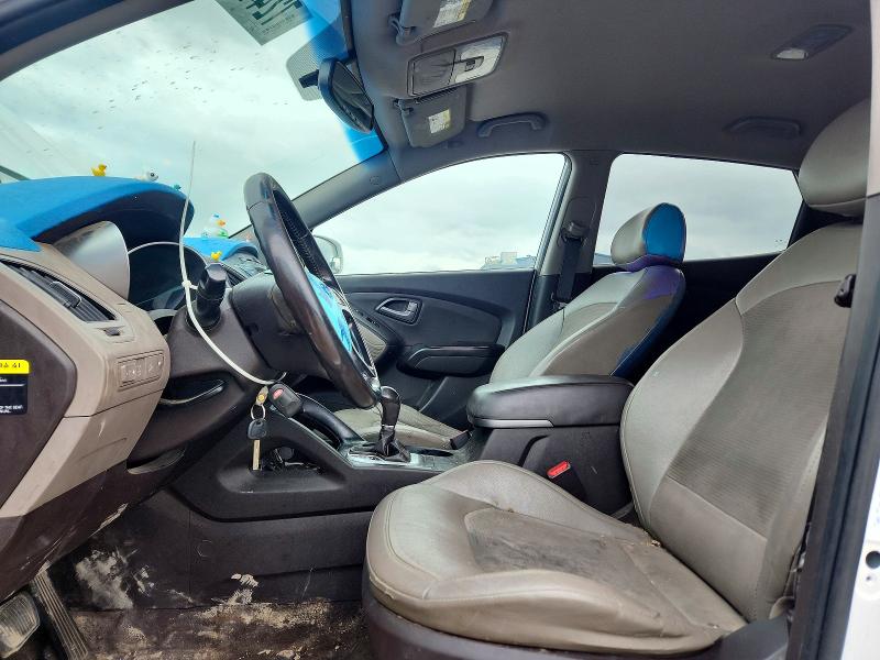 Снимка 7 от търг – 2014 HYUNDAI TUCSON с VIN KM8JUCAGXEU893036