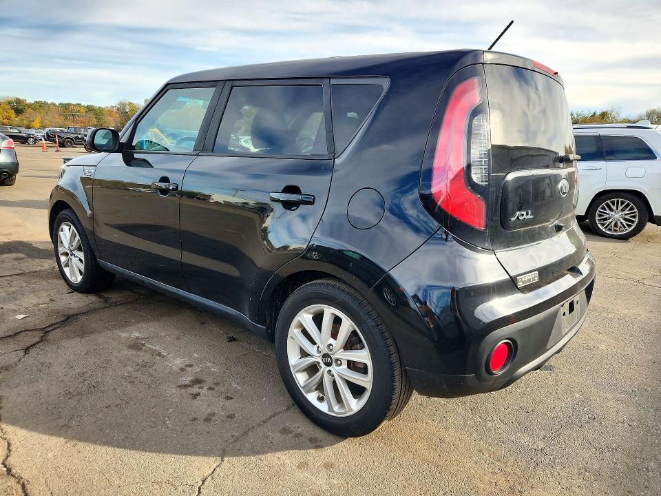 Снимка 2 от търг – 2018 KIA SOUL с VIN KNDJP3A56J7515184