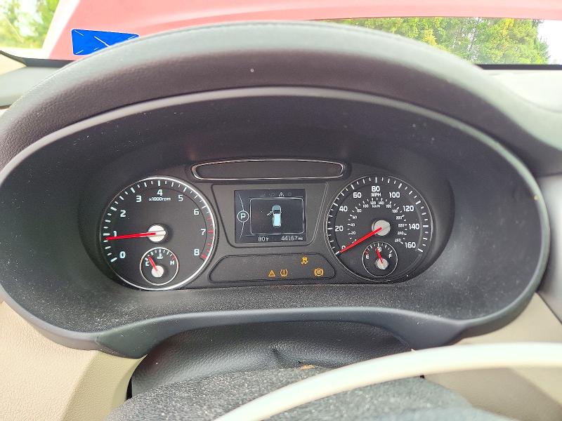 Снимка 9 от търг – 2016 KIA SORENTO с VIN 5XYPG4A3XGG086495