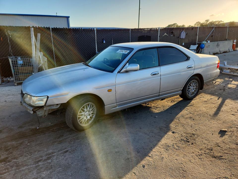 NISSAN LAUREL 1998 с VIN HC35018492 - Снимка от търг