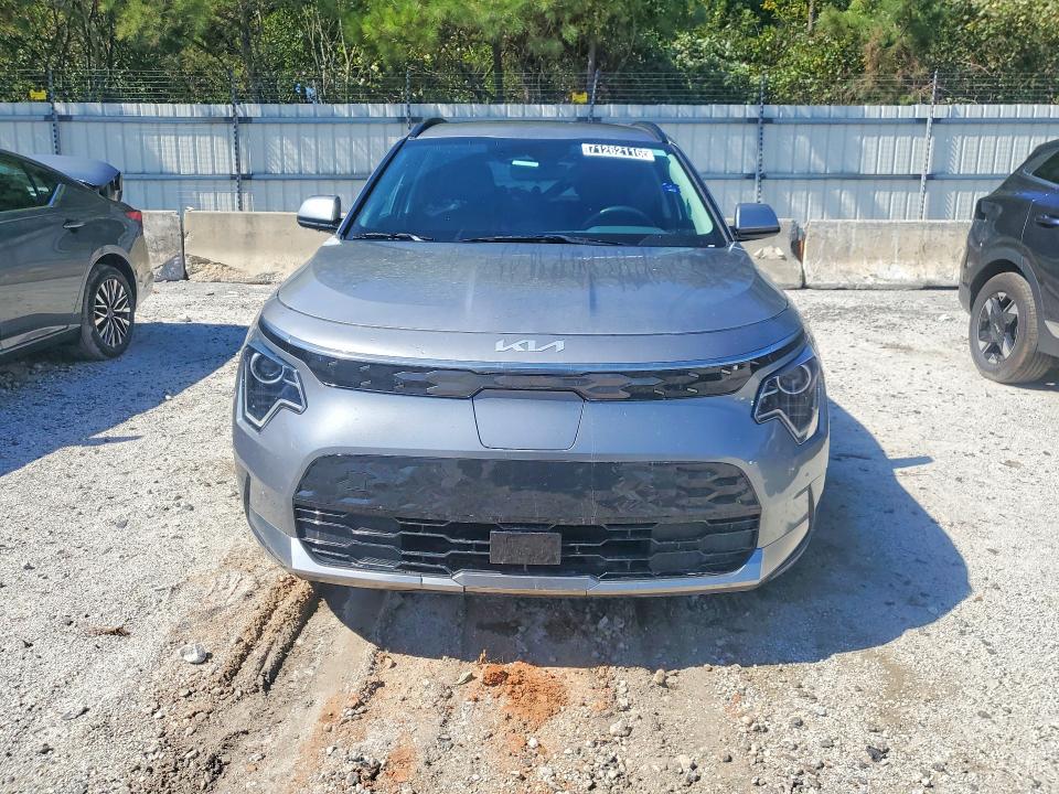 Снимка 5 от търг – 2024 KIA NIRO с VIN KNDCR3L13R5087241