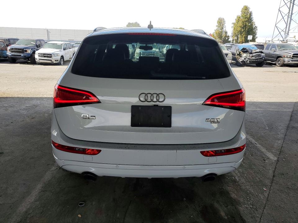 Снимка 6 от търг – 2014 AUDI Q5 с VIN WA1LFAFP0EA083463
