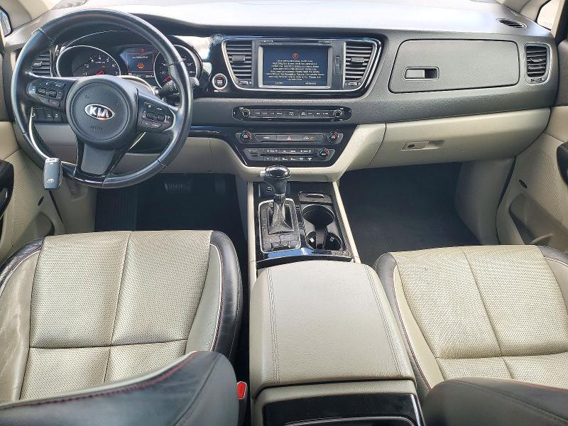 Снимка 8 от търг – 2015 KIA SEDONA с VIN KNDMC5C18F6066702