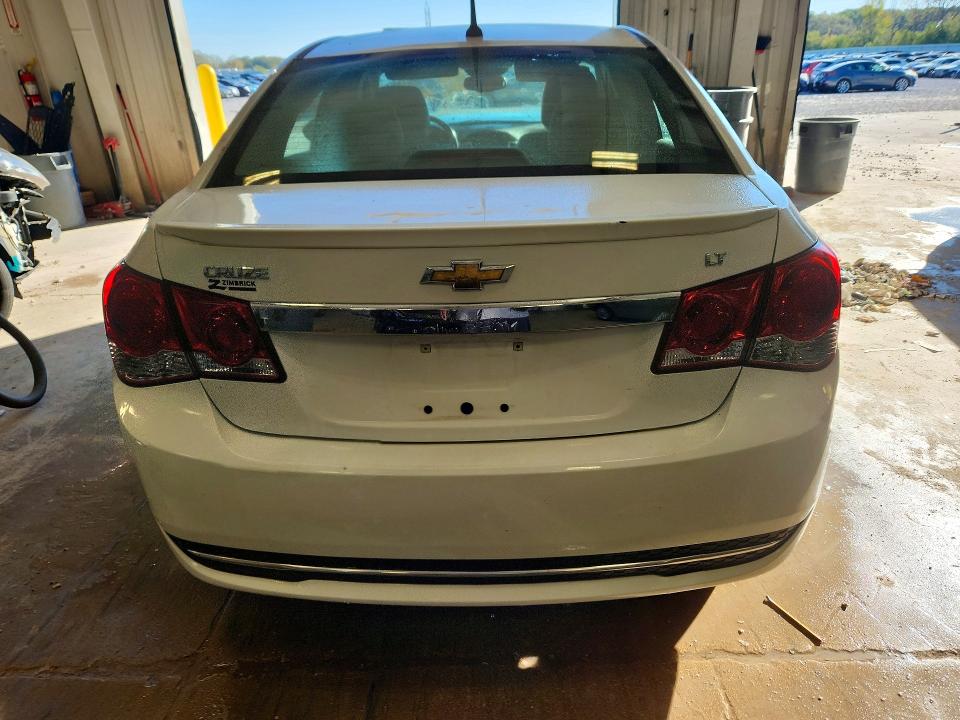 Снимка 6 от търг – 2014 CHEVROLET CRUZE с VIN 1G1PE5SB5E7390094