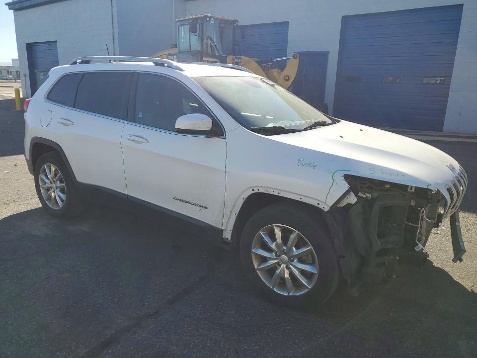 صورة رقم 4 من المزاد - 2017 JEEP CHEROKEE مع VIN 1C4PJMDS4HW637674