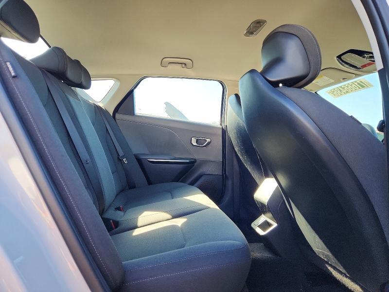 Photo 10 from auction – 2025 KIA K4 with VIN 3KPFT4DE0SE032441