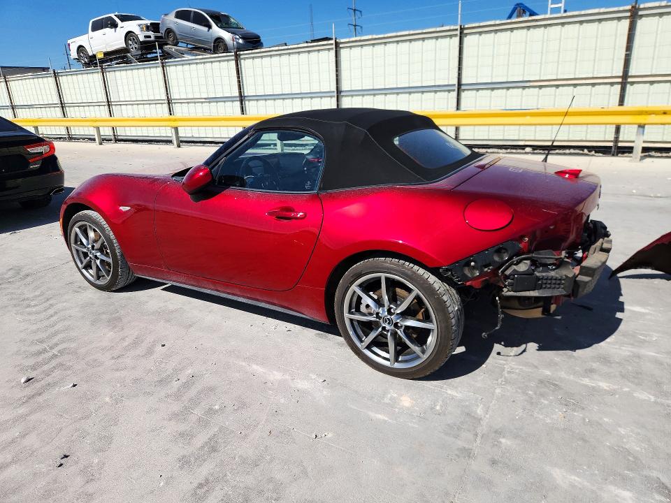 Photo 2 from auction – 2023 MAZDA MX-5 MIATA with VIN JM1NDAD79P0554171