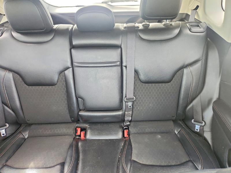 Foto 10 de la subasta – 2018 JEEP COMPASS con VIN 3C4NJDBB8JT434809