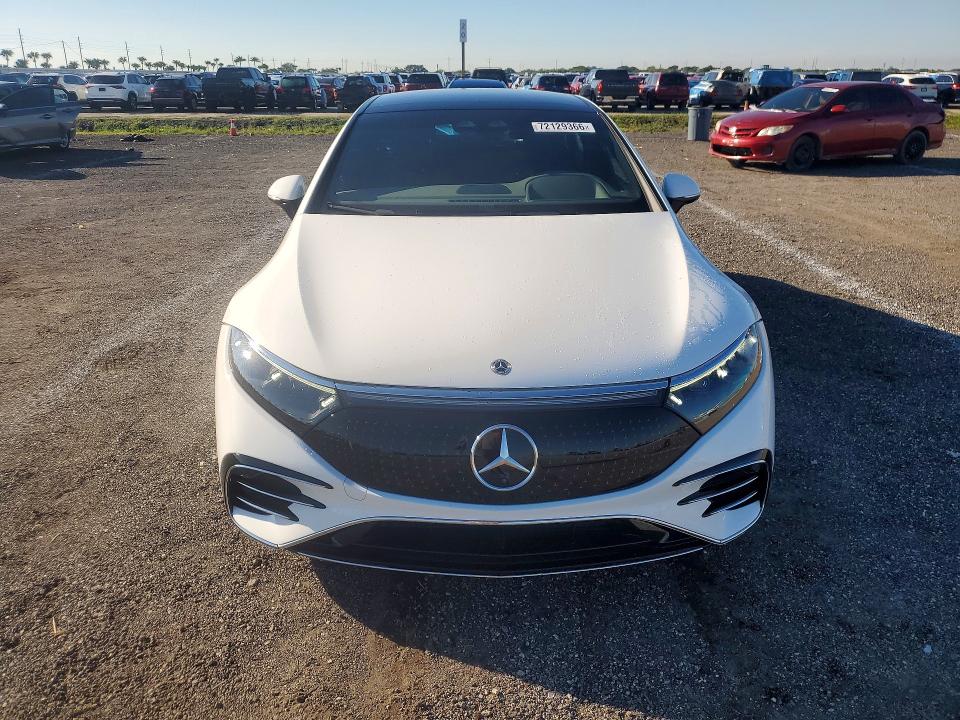 Снимка 5 от търг – 2022 MERCEDES-BENZ EQS SEDAN с VIN W1KCG4EB2NA006268