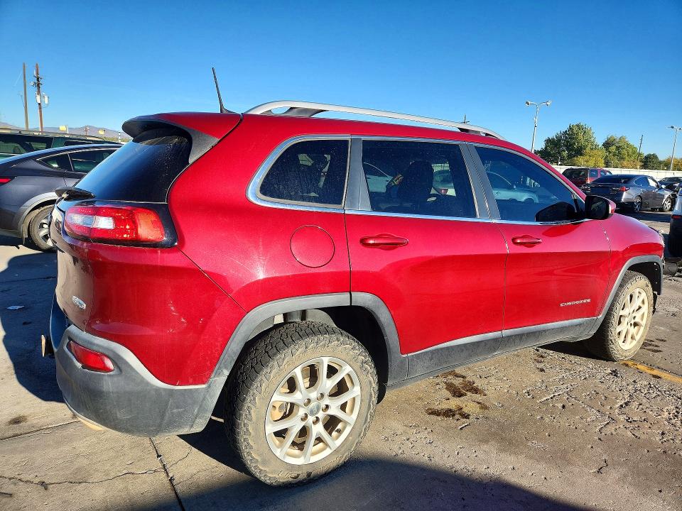 Снимка 3 от търг – 2016 JEEP CHEROKEE с VIN 1C4PJMCS5GW245819