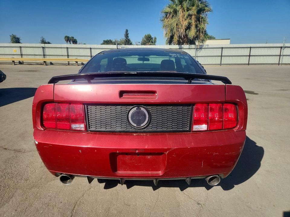 Снимка 6 от търг – 2005 FORD MUSTANG с VIN 1ZVFT82H455131975