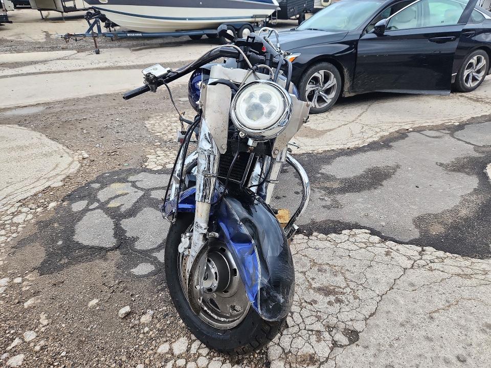 Photo 2 from auction – 2005 SUZUKI C90 with VIN JS1VY52A252100995