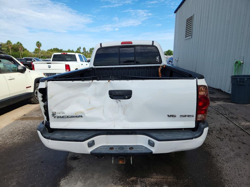Снимка 6 от търг – 2006 TOYOTA TACOMA с VIN 5TEUU42N56Z265107