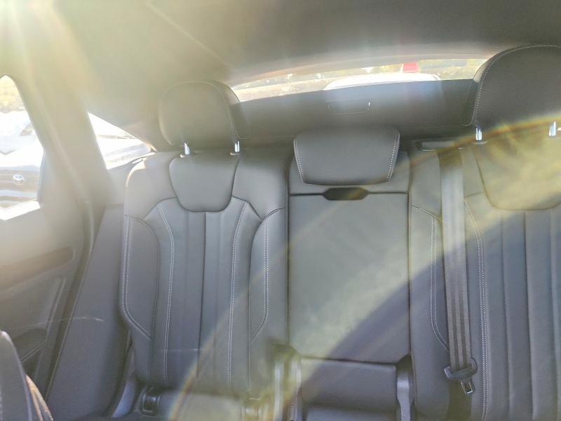 صورة رقم 10 من المزاد - 2022 AUDI Q5 مع VIN WA15AAFY7N2121006