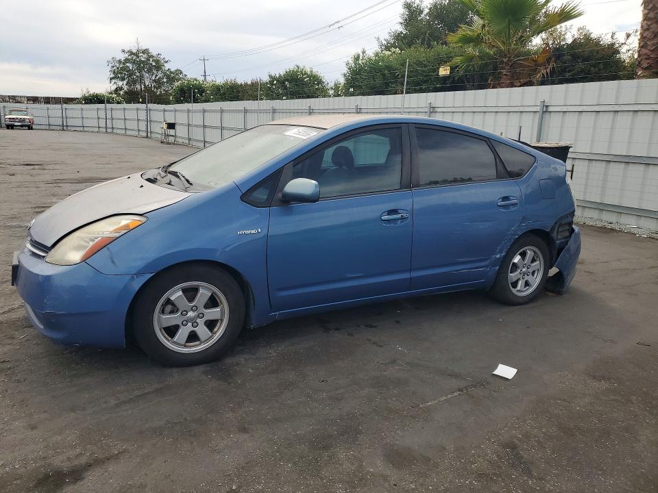 TOYOTA PRIUS 2008 مع رقم تعريف المركبة JTDKB20U287765411 - صورة من المزاد