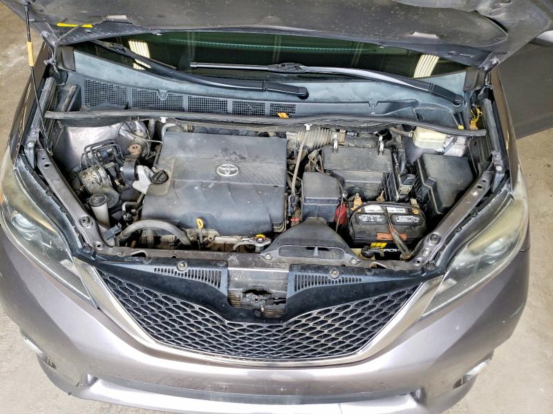 Снимка 12 от търг – 2015 TOYOTA SIENNA с VIN 5TDXK3DC8FS646679