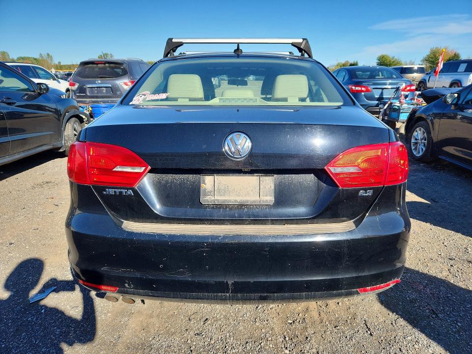 Снимка 6 от търг – 2013 VOLKSWAGEN JETTA с VIN 3VWLX7AJXDM438954