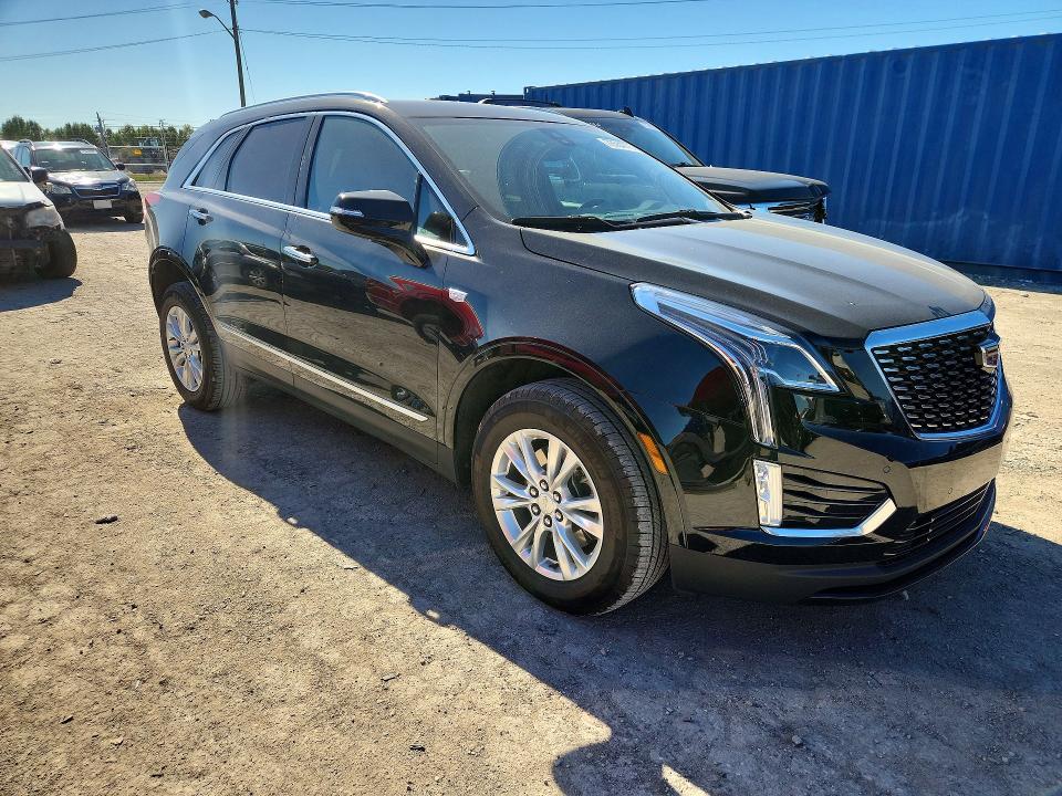 Photo 4 from auction – 2022 CADILLAC XT5 with VIN 1GYKNBR49NZ174562