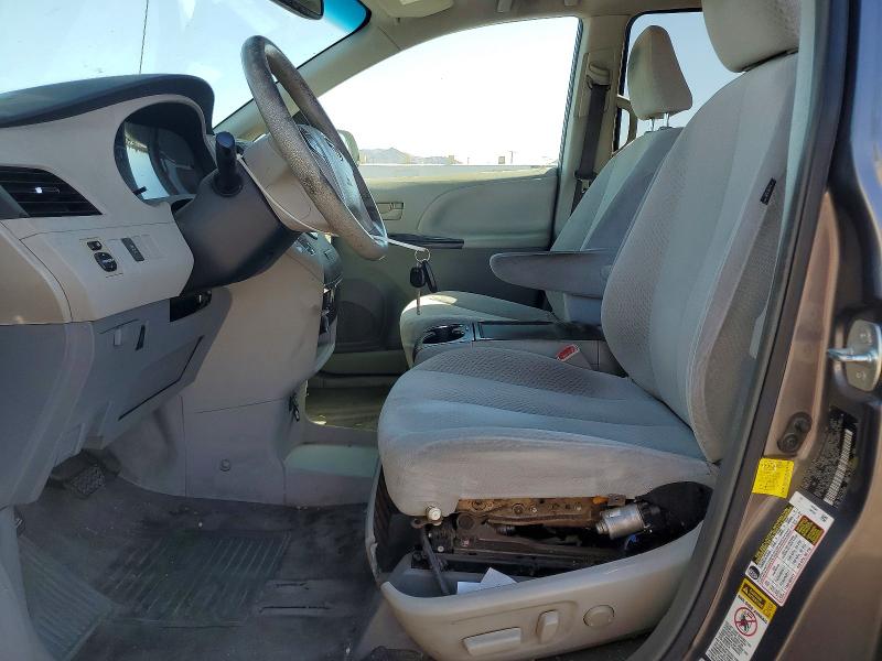 Снимка 7 от търг – 2012 TOYOTA SIENNA с VIN 5TDKK3DC4CS193912