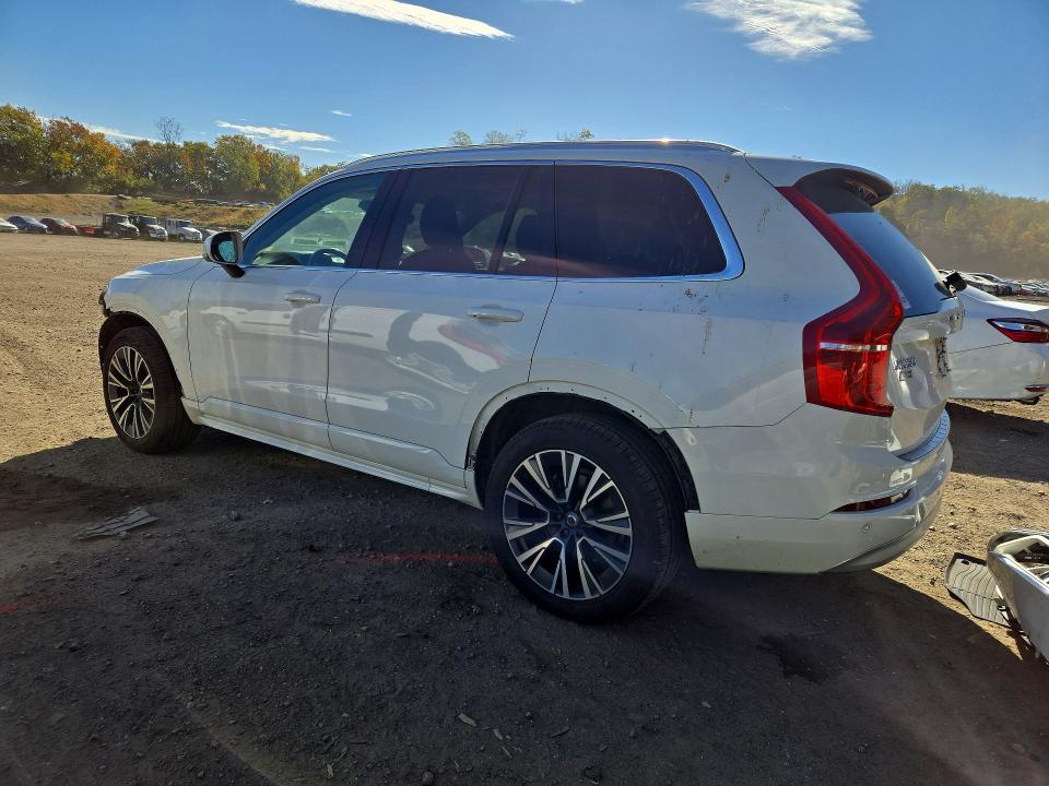 Снимка 2 от търг – 2022 VOLVO XC90 с VIN YV4102PK4N1856990