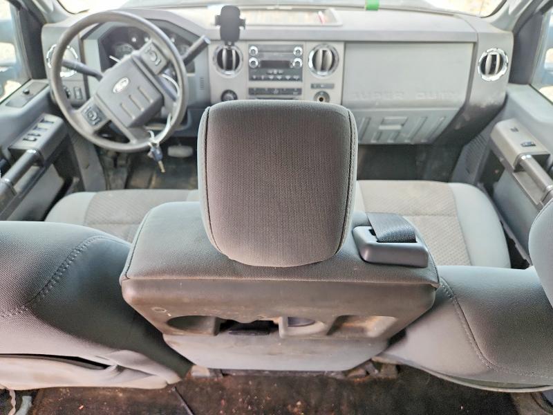 Zdjęcie 8 z aukcji – 2013 FORD F350 z VIN 1FT8W3B6XDEA95048