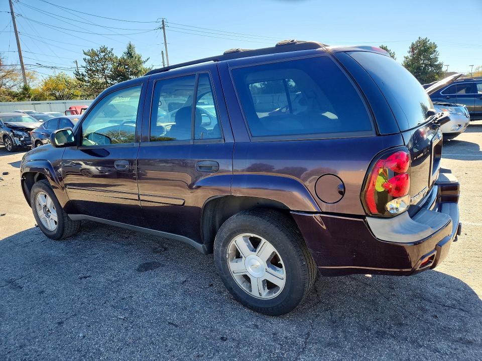 Снимка 2 от търг – 2008 CHEVROLET TRAILBLAZER с VIN 1GNDT13S182234554